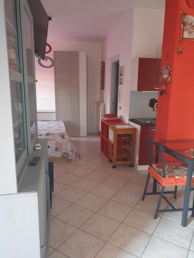 Romeo1 Διαμέρισμα Γκαλλαράτε Εξωτερικό φωτογραφία