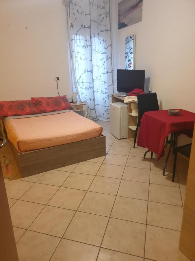Romeo1 Διαμέρισμα Γκαλλαράτε Εξωτερικό φωτογραφία